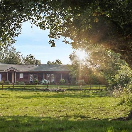 Sun Hill Lodges Constable Burton Exterior photo