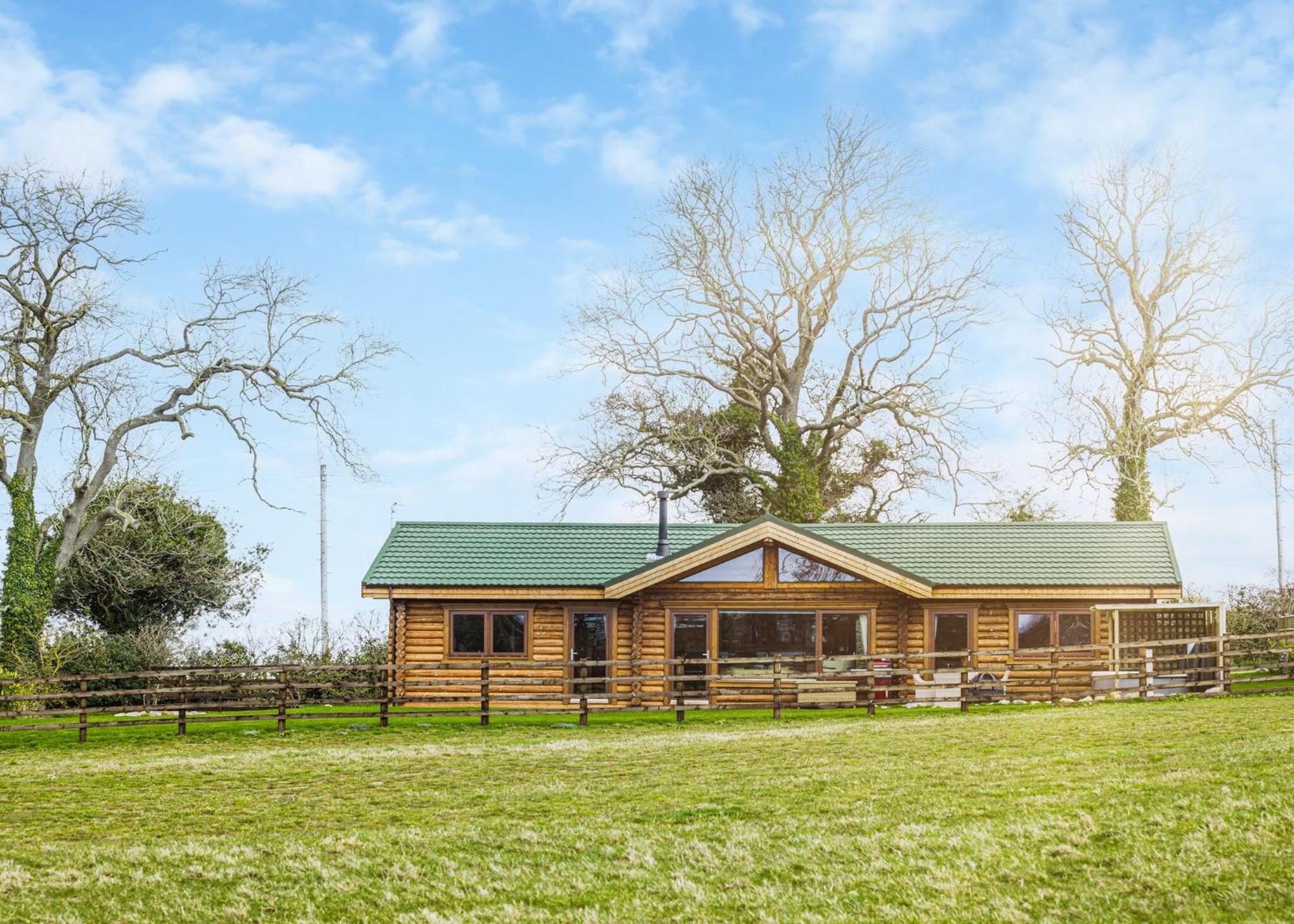 Sun Hill Lodges Constable Burton Exterior photo