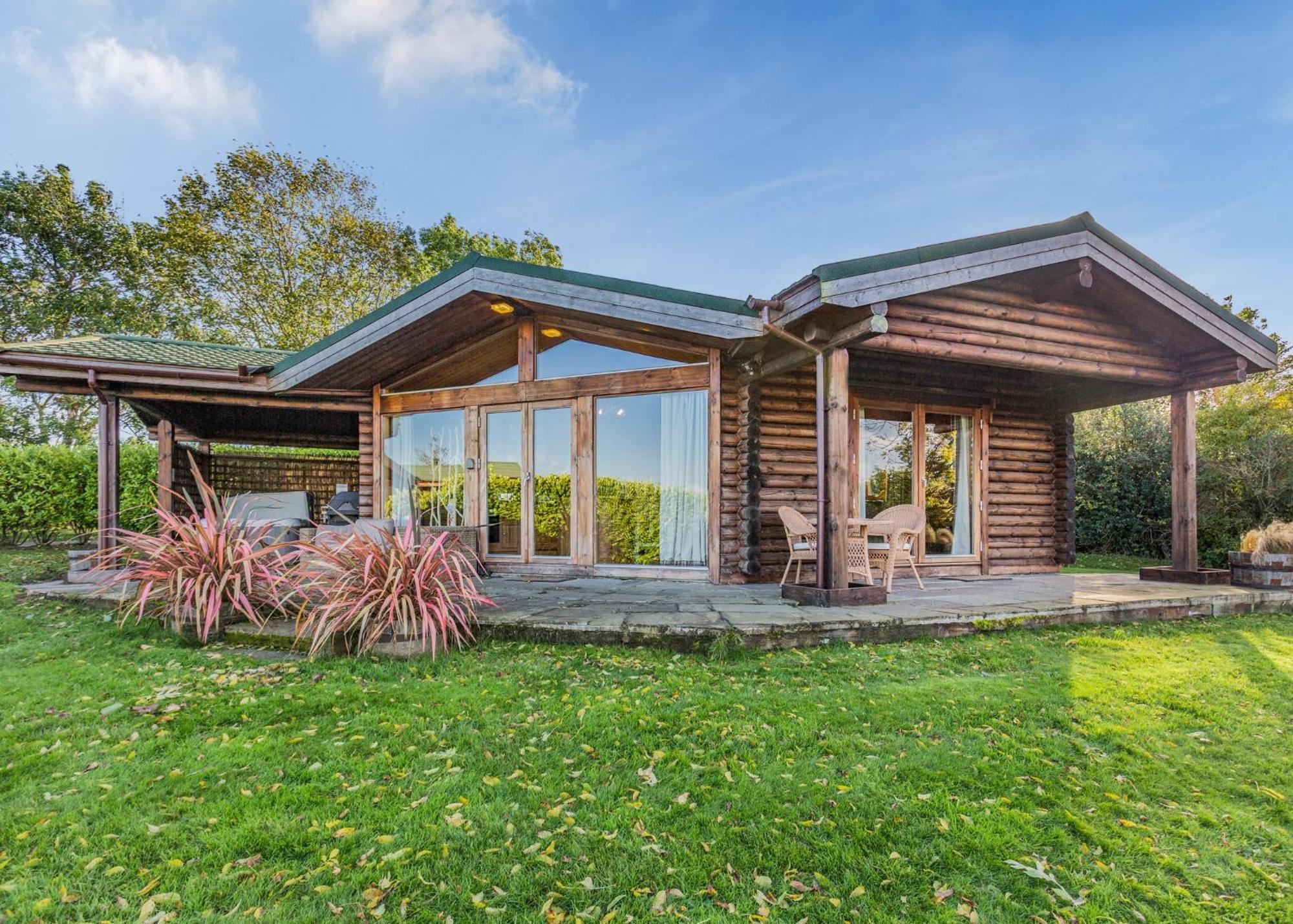 Sun Hill Lodges Constable Burton Exterior photo